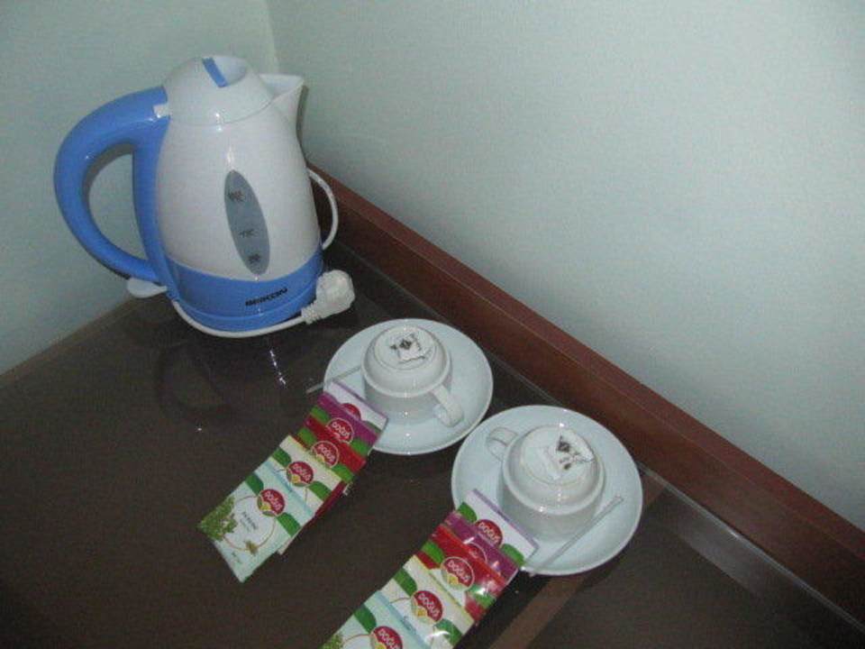 Zestaw do herbaty Petunya Beach Resort