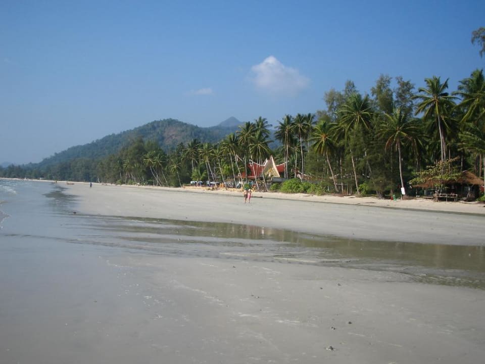 Bei Ebbe ist viel Platz! Santhiya Tree Koh Chang Resort