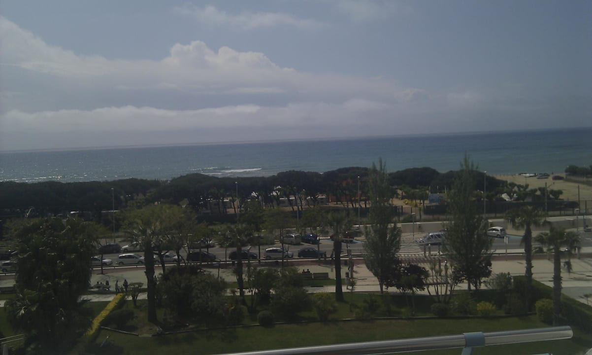 Blick zum Strand Montemar Maritim