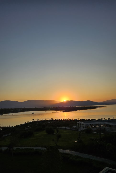 Ausblick Anda Barut Collection