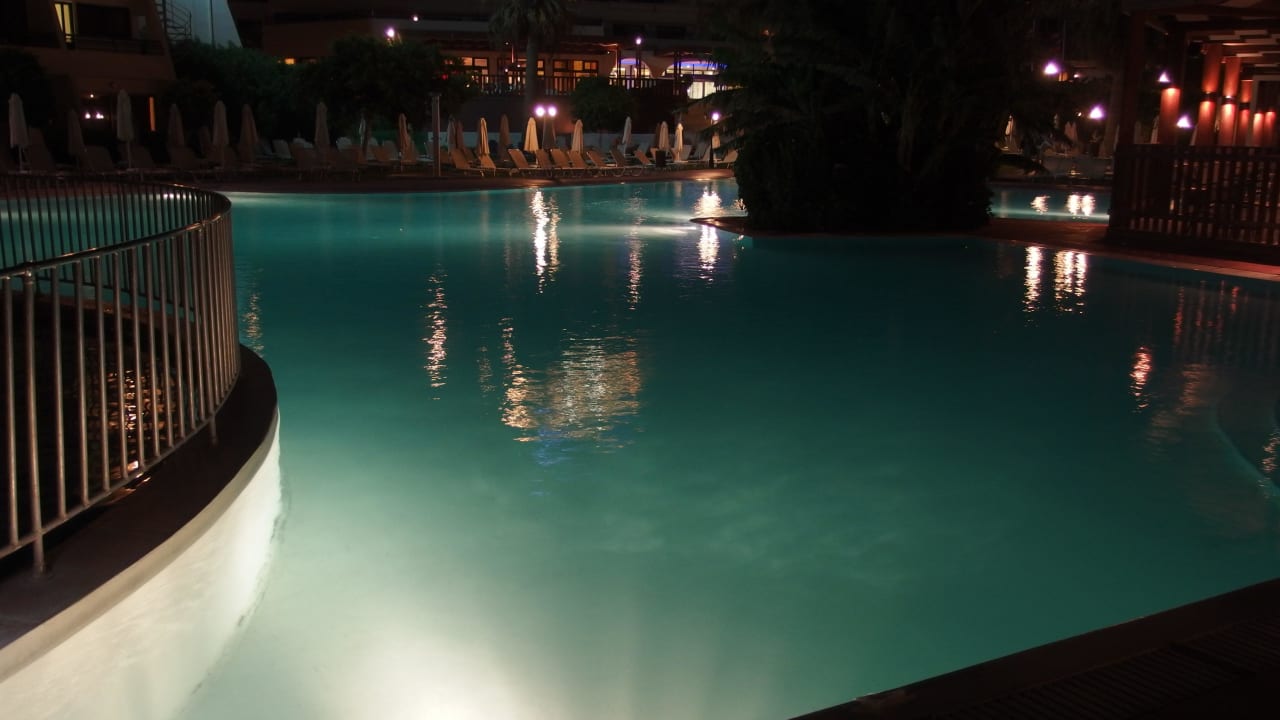 Pool nach 23 Uhr Sol Cosmopolitan Rhodes