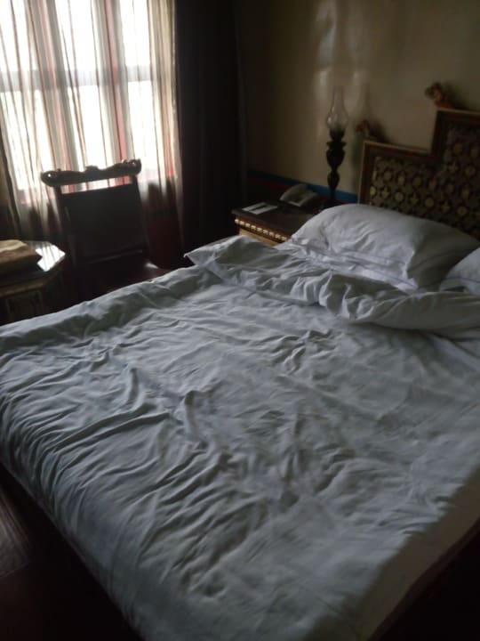 Zimmer Hotel Dhood Gu