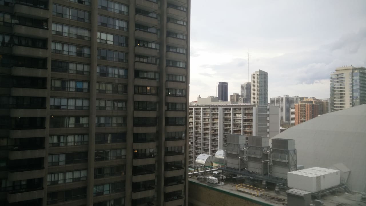 Ausblick Holiday Inn Toronto Downtown Centre