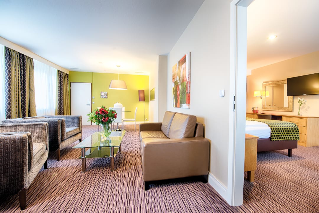 Zimmer Leonardo Hotel Hamburg Elbbrücken