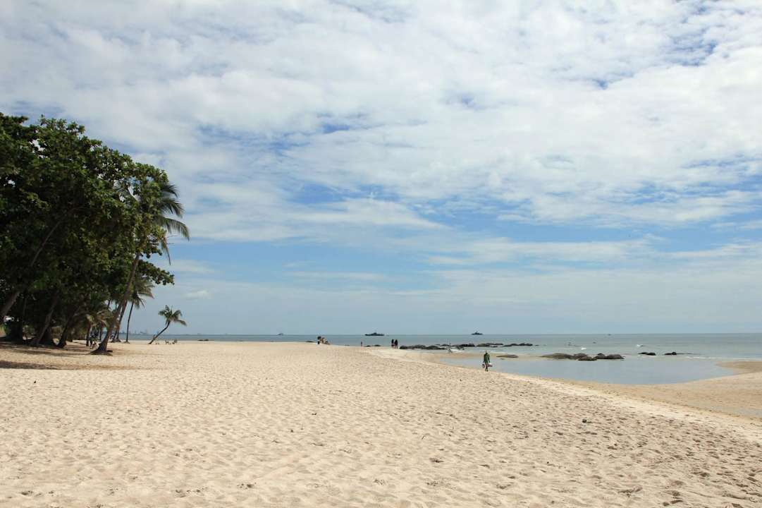 Blick nach links - Richtung Hilton Laksasubha Hua Hin