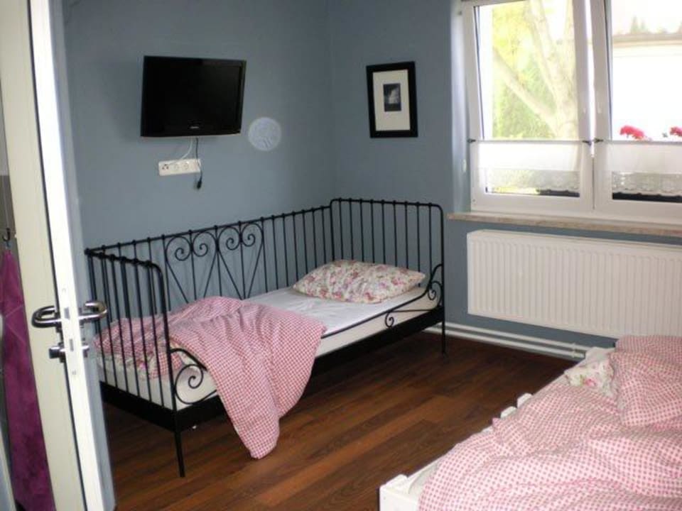 3. Bett Weltrad Quartier