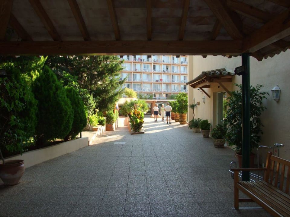 Eingangsbereich Valentin Grand Park Suite Hotel