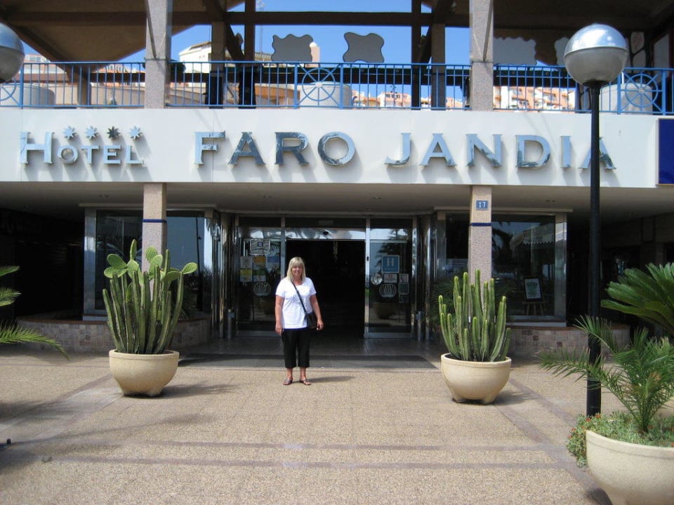Eingang ins Urlaubsparadies MUR Hotel Faro Jandia & Spa Fuerteventura