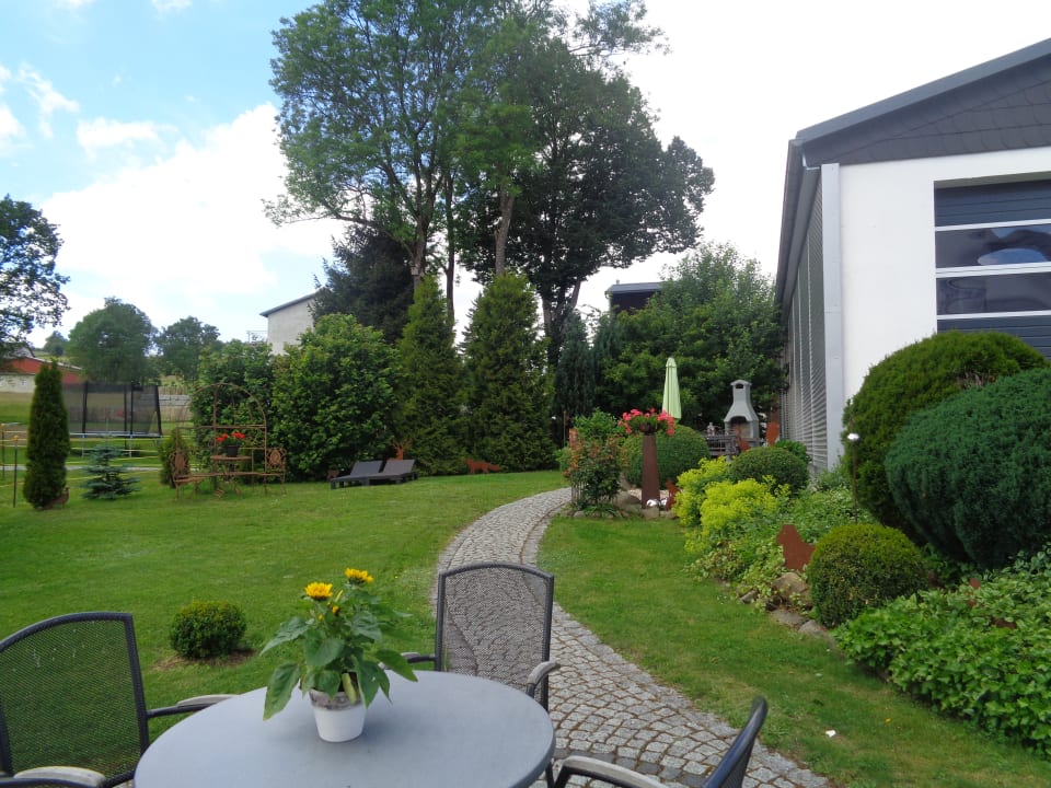 Gartenanlage Gästehaus Frankenwaldhof