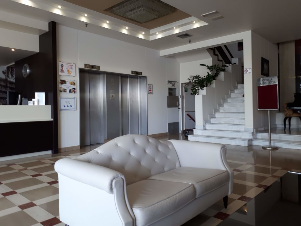Eingangshalle Astoria Capsis Hotel
