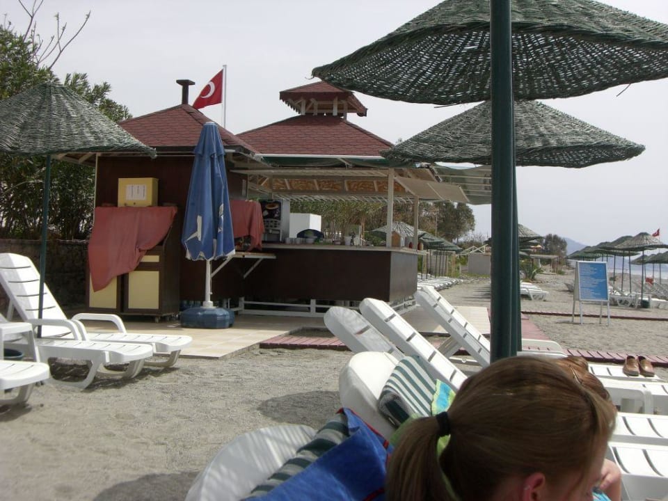 Strandbar Hotel Club Paradiso