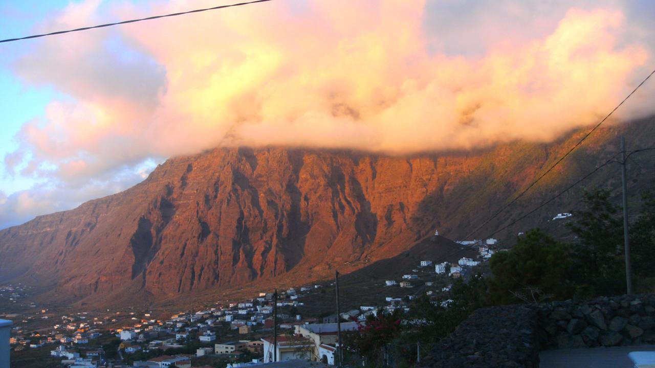 Abendstimmung über Frontera und dem Golftal Villa La Hiedra