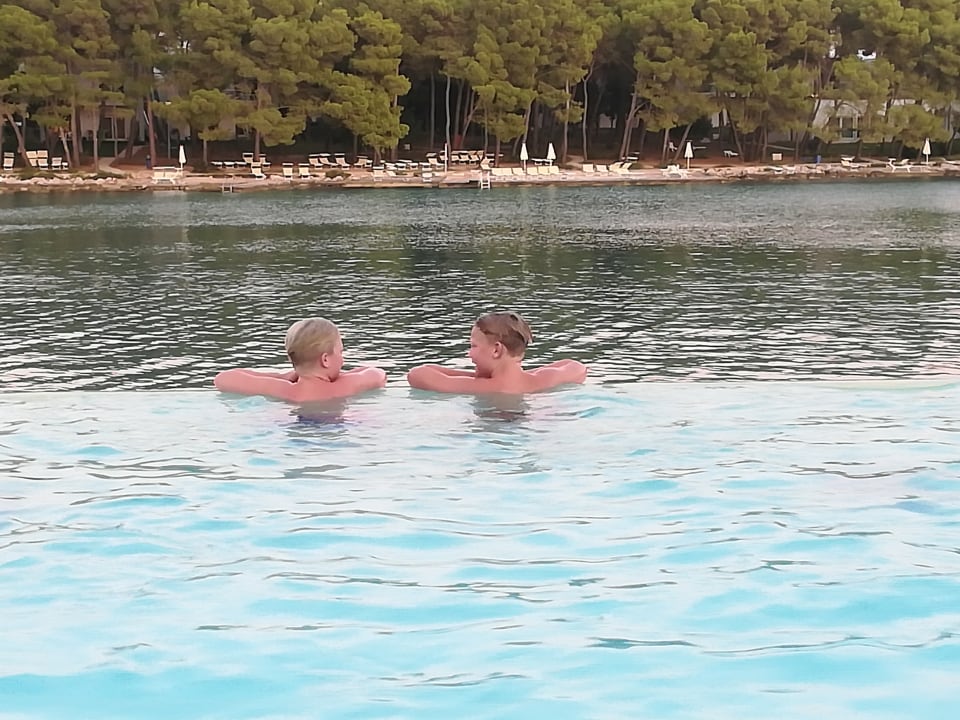 Gastro Crvena Luka Resort