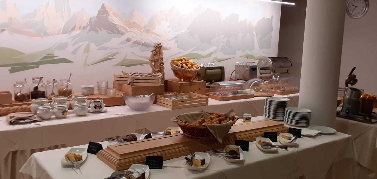 Gastro Hotel Valacia