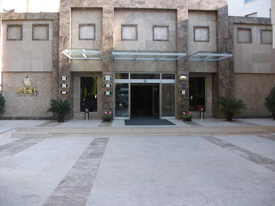 Eingang Arcanus Hotels Sorgun