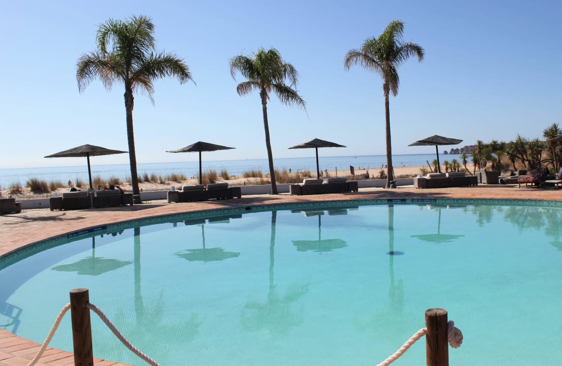 Pool am Strand Tivoli Lagos Algarve Resort