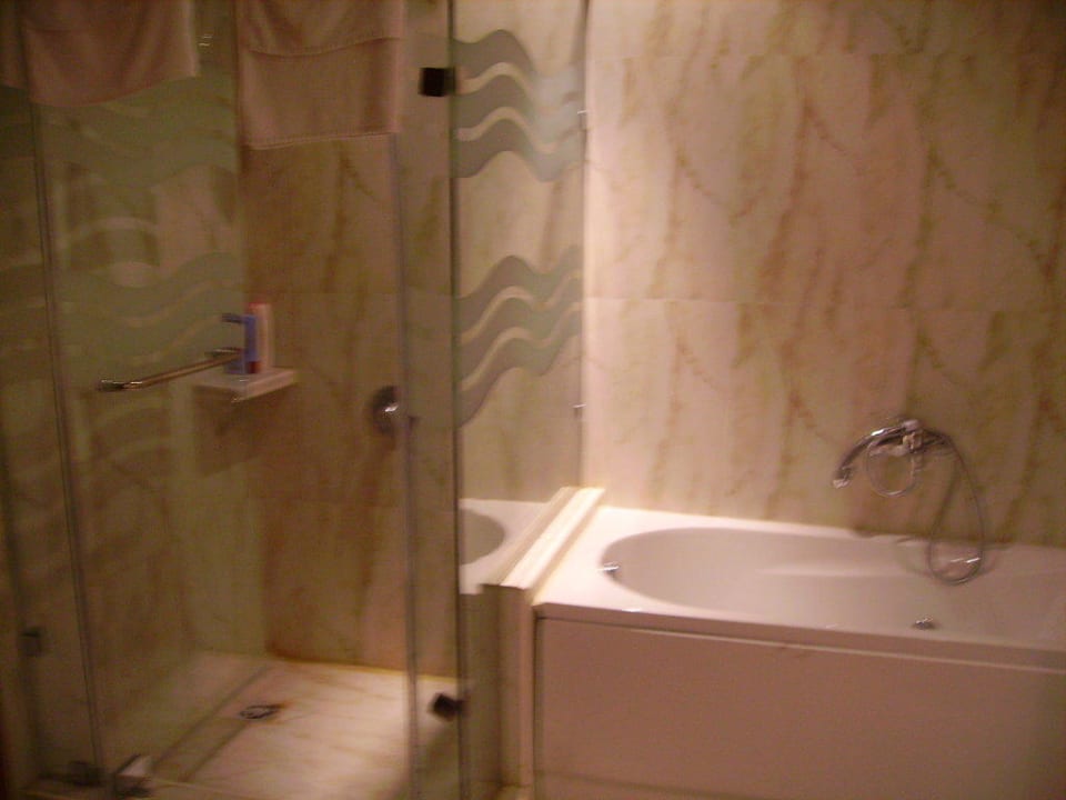 im ersten Bad Titanic Beach Spa & Aqua Park