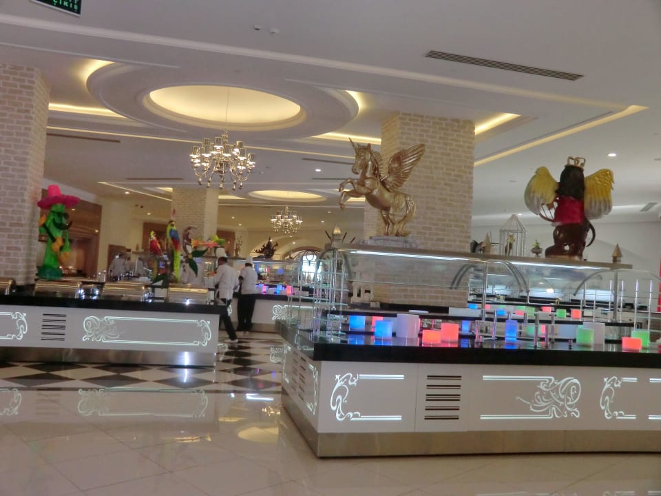 Büffet Hotel Delphin Imperial