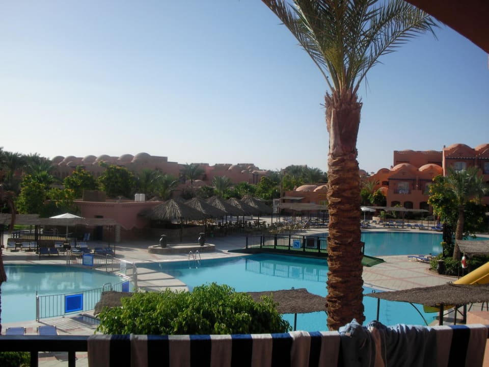Blick von unserm Balkon Jaz Makadi Oasis Resort