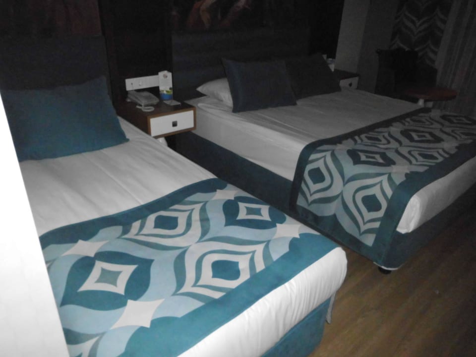 Doppelbett und Einzelbett Dream World Resort & Spa