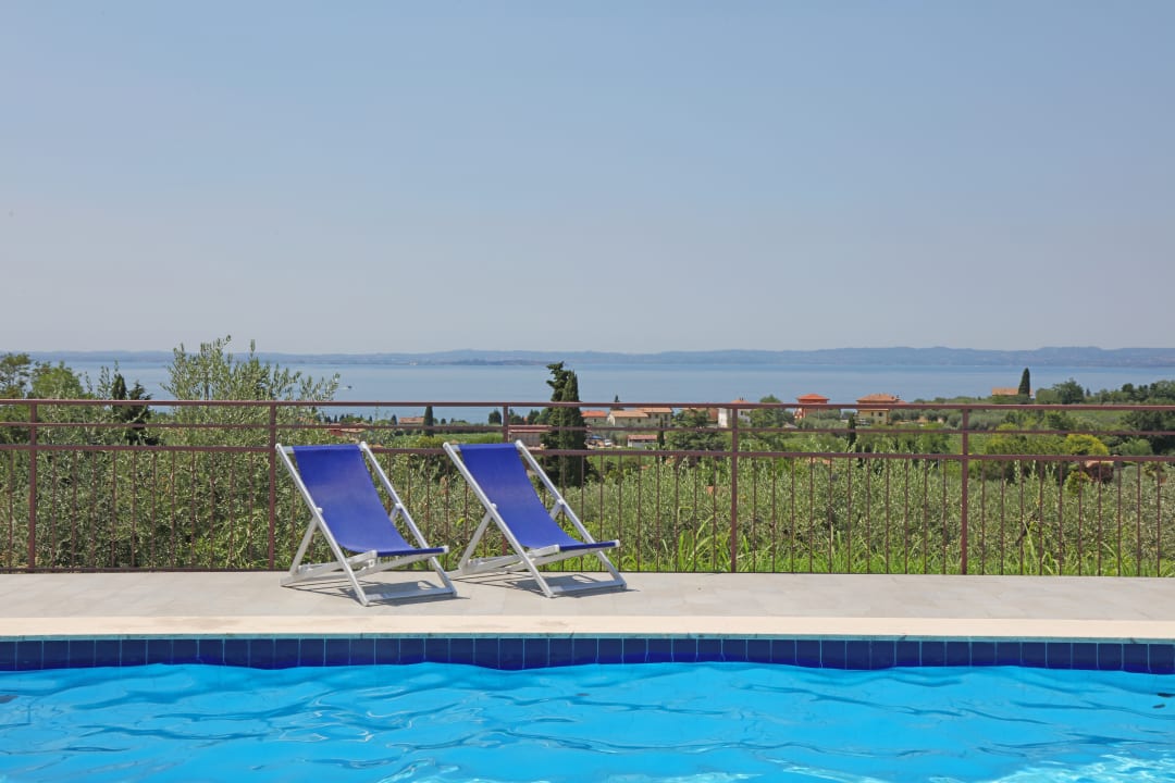 Pool Appartements Bellavista