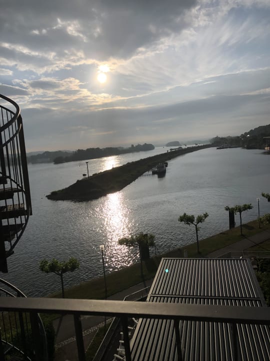 Ausblick PAPA RHEIN - Hotel & Spa