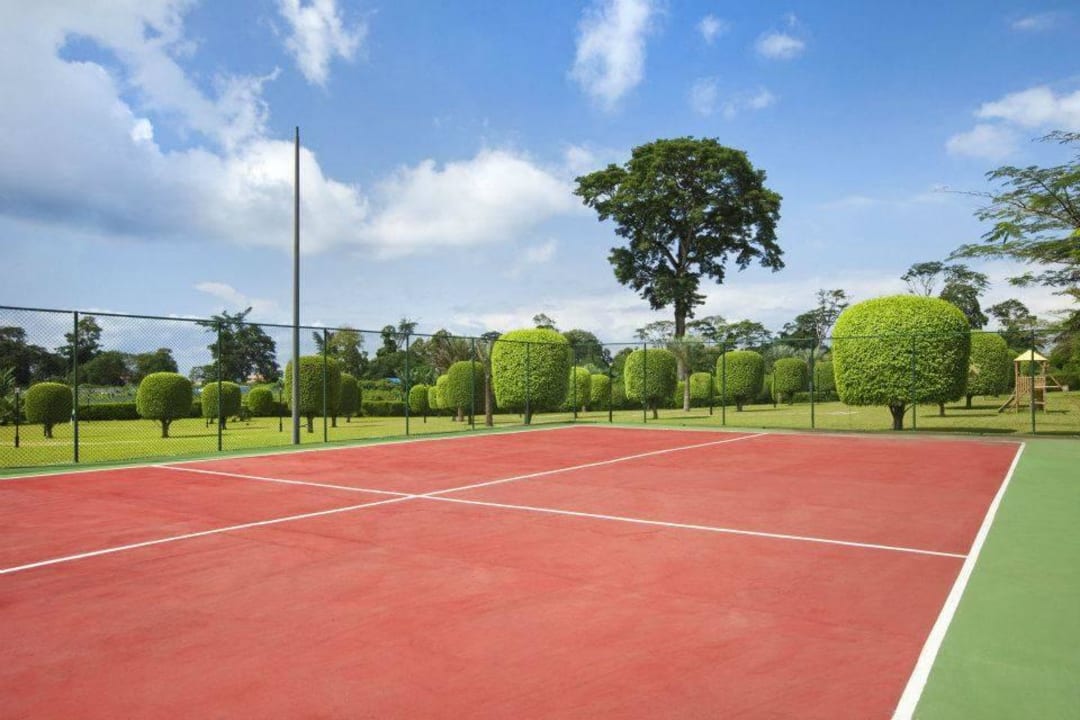 Tennis Court Bisila Palace Hotel