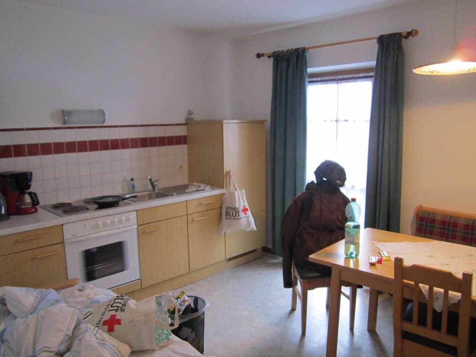 Küche und Fernseher/ TV/ Sitzecke Biobauernhof Lürzergut