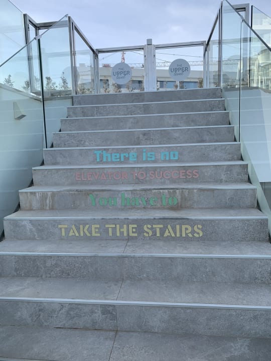 Pool The Ibiza Twiins