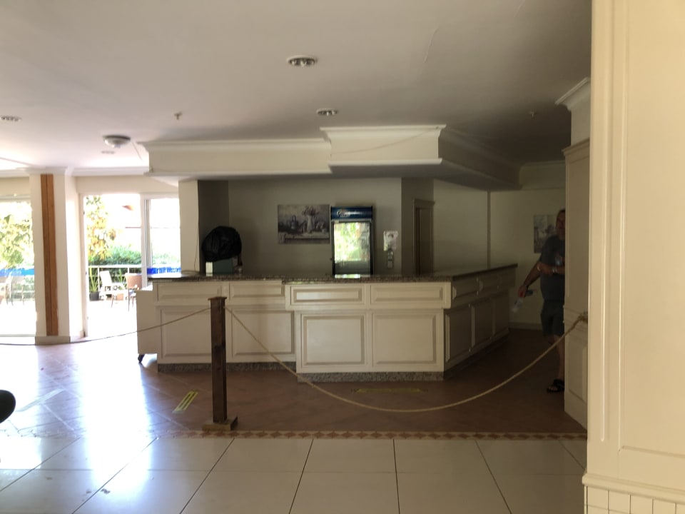 Lobby Club Turtas Beach Hotel