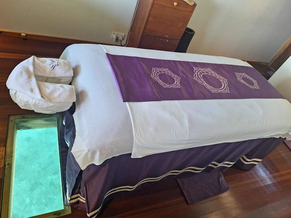 Zimmer Kuredu Island Resort & Spa