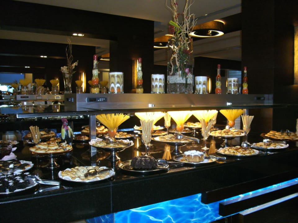 Süsses Frühstücksbuffet Susesi Luxury Resort