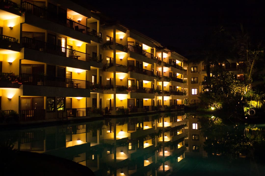 Hotel bei Nacht The Laguna A Luxury Collection Resort & Spa