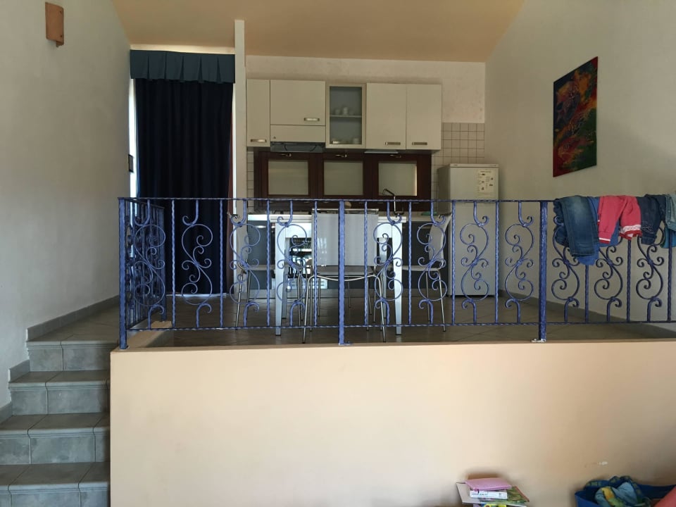 Wohnzimmer, Küche Il Borgo di Porto Corallo