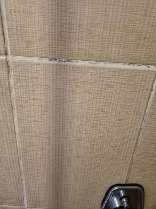 Zimmer Side Breeze Hotel