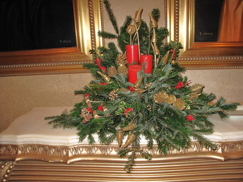 Weihnachtsdekoration Emirates Palace Mandarin Oriental