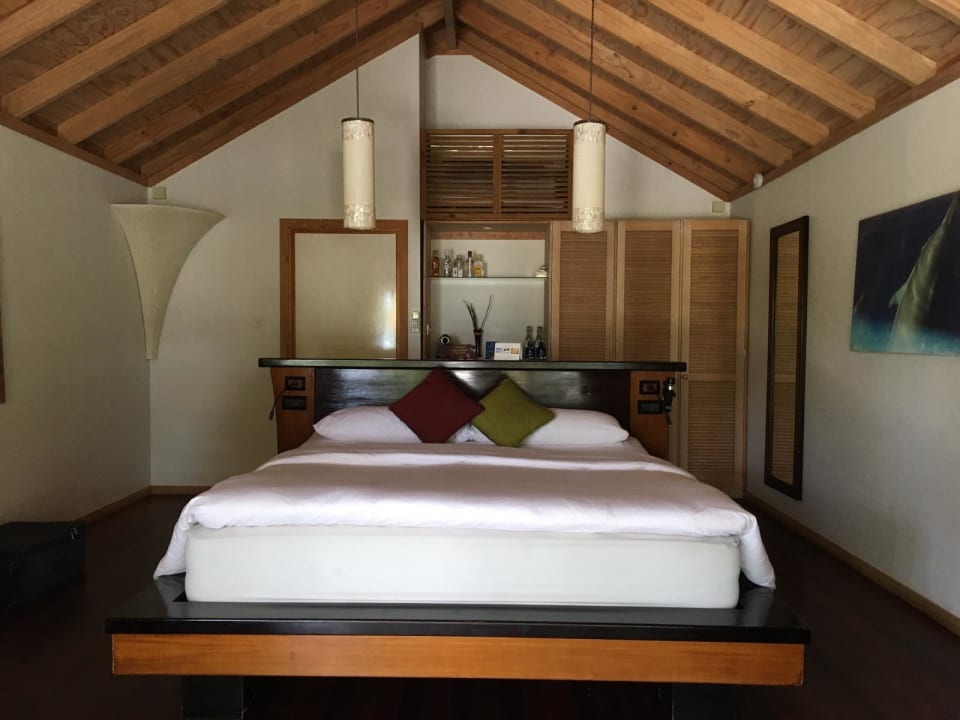 Zimmer Kuredu Island Resort & Spa