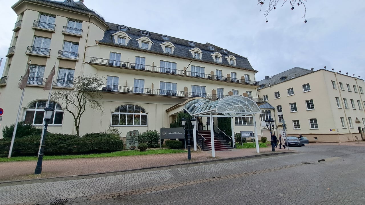 Außenansicht Parkhotel Kurhaus