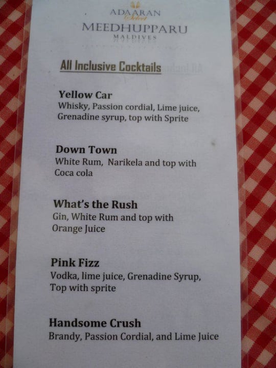 AI-Cocktailkarte, Teil 2 Adaaran Select Meedhupparu Island Resort - Premium All Inclusive