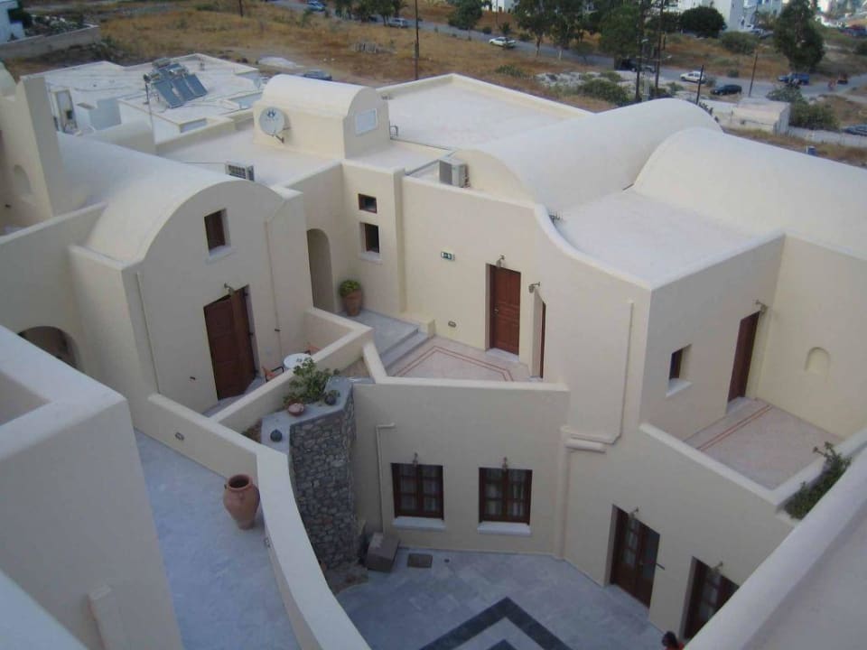 Innenhof Hotel Epavlis