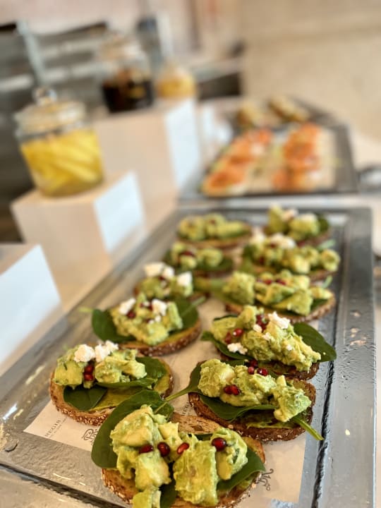 Gastro The St. Regis Saadiyat Island Resort, Abu Dhabi