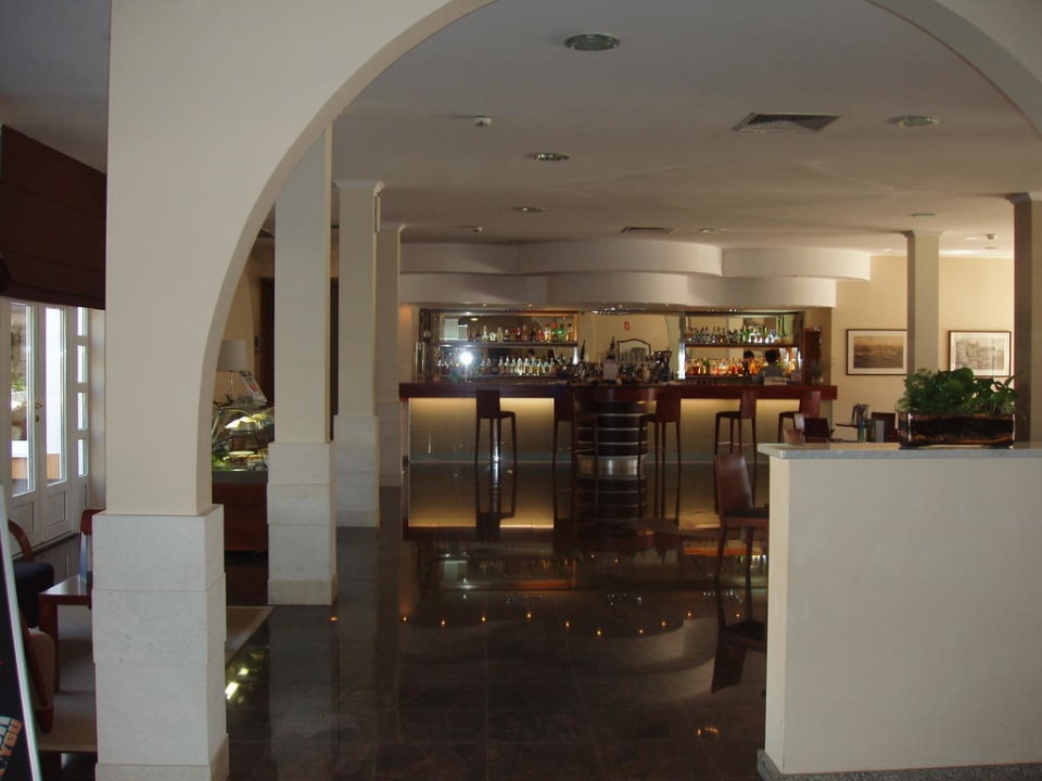 Bar des Hotels Valamar Sanfior Hotel & Casa