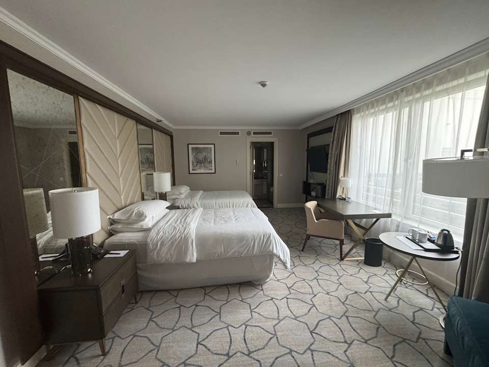 Zimmer Sheraton Warsaw Hotel