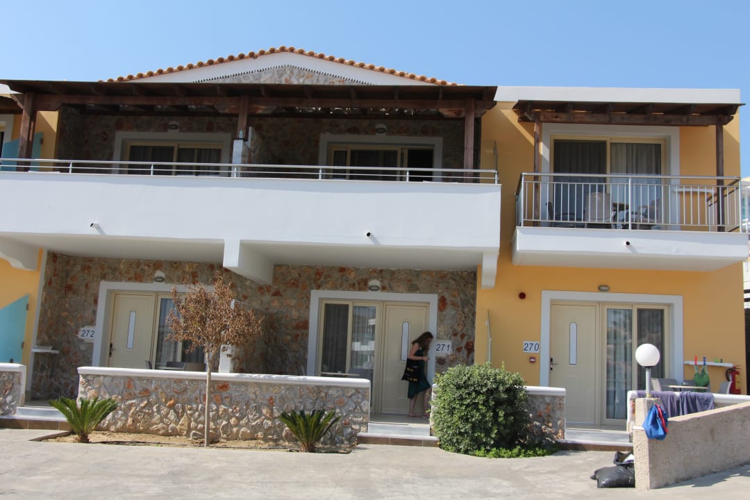 Außenansicht Grand Blue Beach Hotel