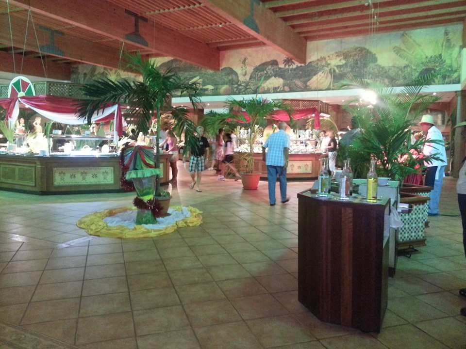 Frühstücks und Abendbrotbüffet Blau varadero - Adults only