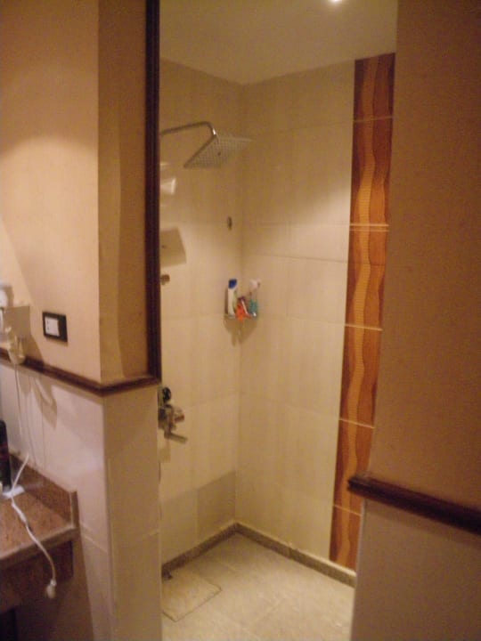 Dusche im Zimmer Pickalbatros Alf Leila Wa Leila Resort - Neverland Hurghada