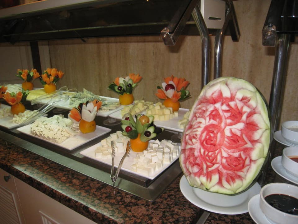 Büffet im Magico Monachus Family Resort Sorgun