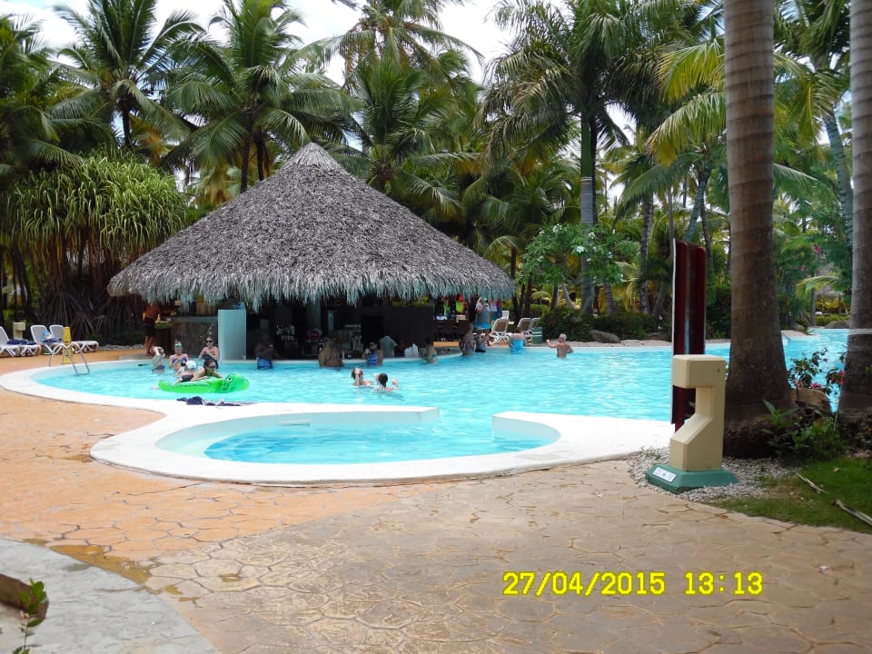 Pool Meliá Caribe Beach Resort-All Inclusive