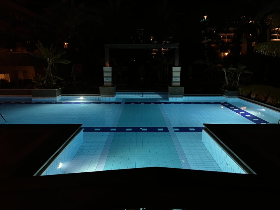 Pool TUI BLUE Xanthe