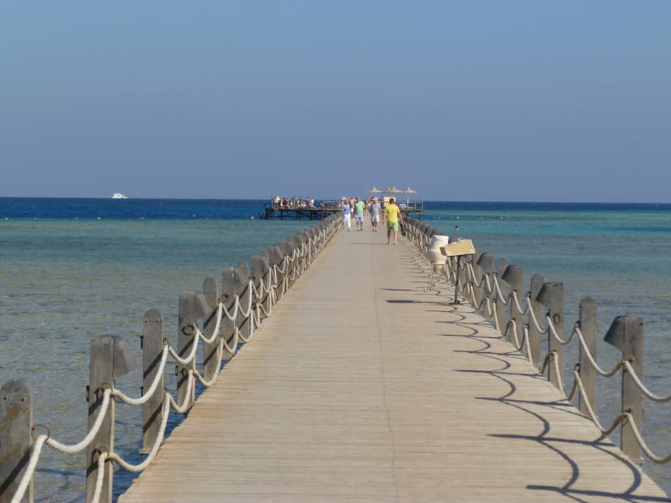 Steg Nachbarhotel Jaz Makadi Blue - TUI BLUE Makadi - Adults Friendly 16 Years Plus